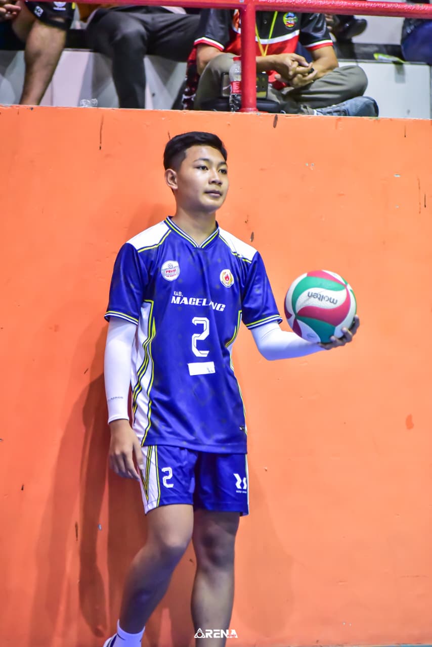 Ghaisan Naufal Prasetya Admaja pada cabang olahraga bola voli