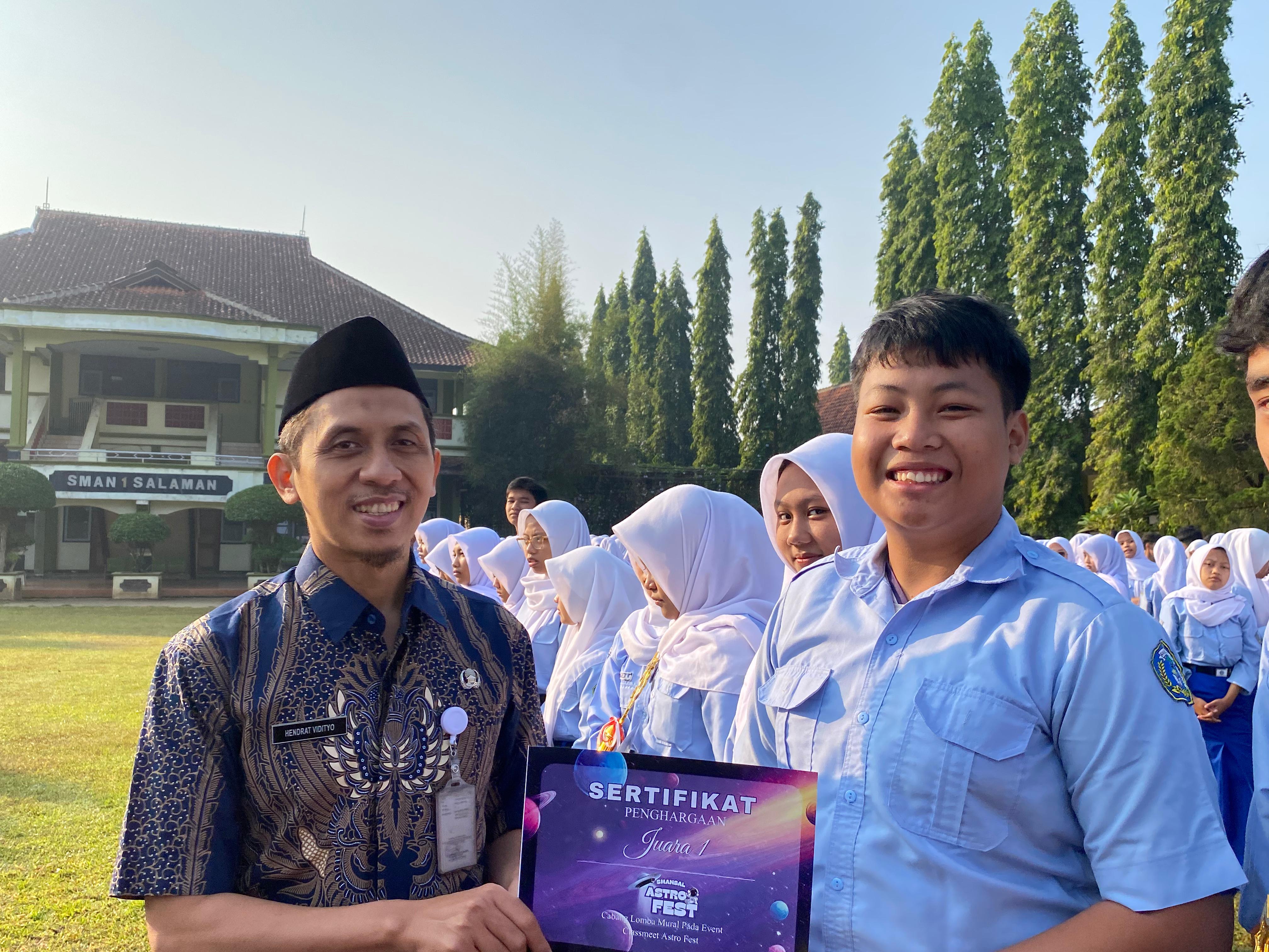 Juara 1 Lomba Mural